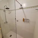 Dom wakacyjny Gorgeous 2br Apt. W/ Mountain View Puerto Banus Marbella