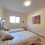 Gorgeous 2br Apt. W/ Mountain View Puerto Banus *