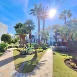 Gorgeous 2br Apt. W/ Mountain View Puerto Banus Dom wakacyjny Marbella