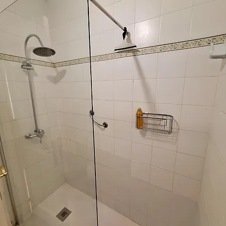 شقة Two-bedroom With Terrace In Nueva Andalucia ماربيا