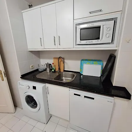 شقة Two-bedroom With Terrace In Nueva Andalucia ماربيا