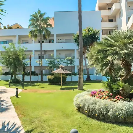 Two-bedroom With Terrace In Nueva Andalucia