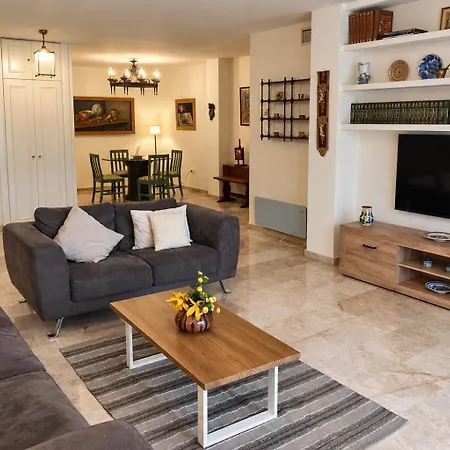 Apartment Two-bedroom With Terrace In Nueva Andalucia *