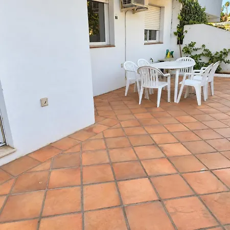 Two-bedroom With Terrace In Nueva Andalucia *