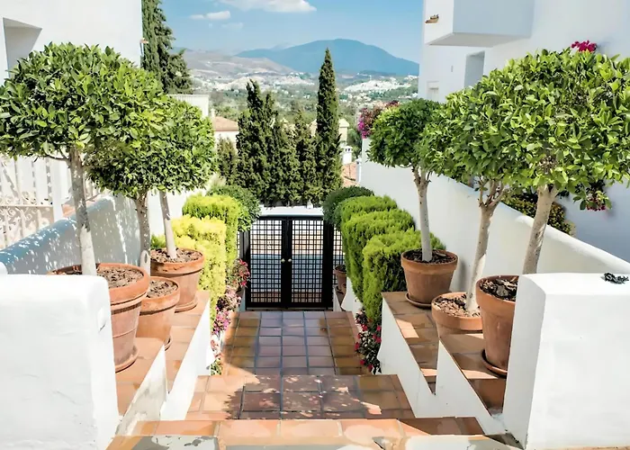 Gorgeous 2br Apt. W/ Mountain View Puerto Banus Marbella